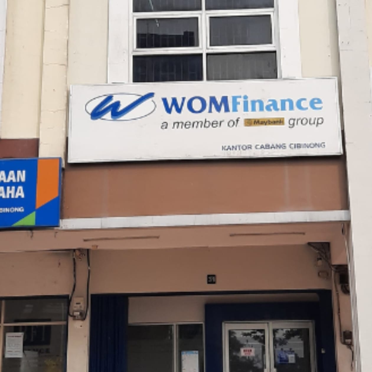 WOM Finance Cibinong
