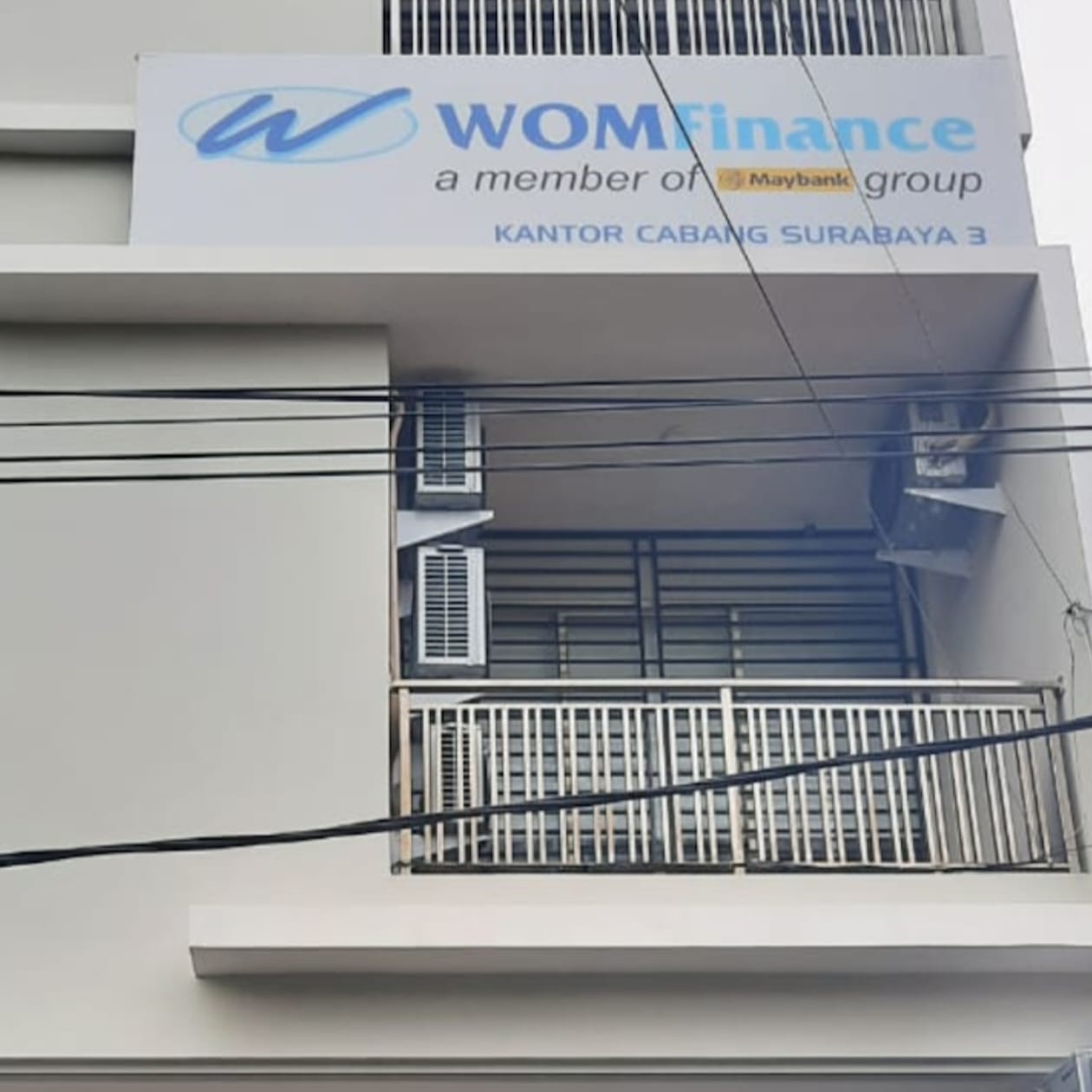 WOM Finance Wiyung Surabaya